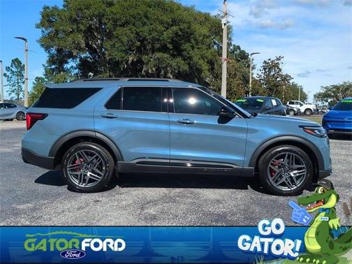 2025 Ford Explorer ST