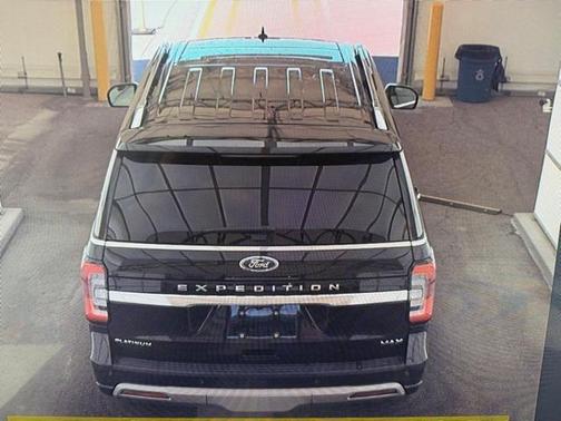 2022 Ford Expedition Max Platinum