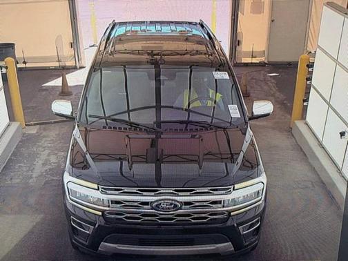 2022 Ford Expedition Max Platinum