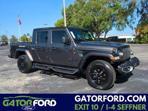 Granite Crystal Clearcoat Metallic 2023 Jeep Gladiator Sport