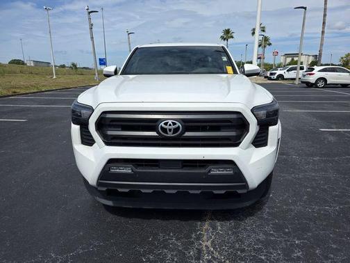 Ice 2024 Toyota Tacoma SR5