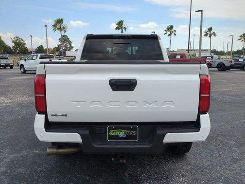 Ice 2024 Toyota Tacoma SR5