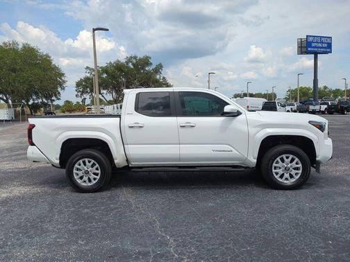 Ice 2024 Toyota Tacoma SR5