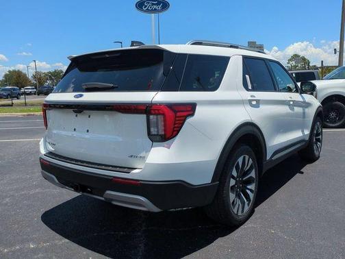 White Metallic 2026 Ford Explorer Platinum