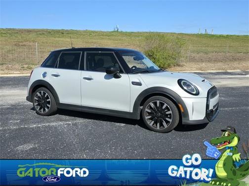 2022 MINI Hardtop Cooper S