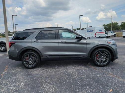 Gray 2026 Ford Explorer ST