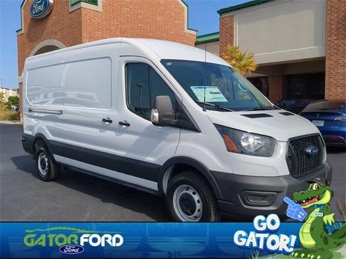 2025 Ford Transit-250 148 WB Medium Roof Cargo