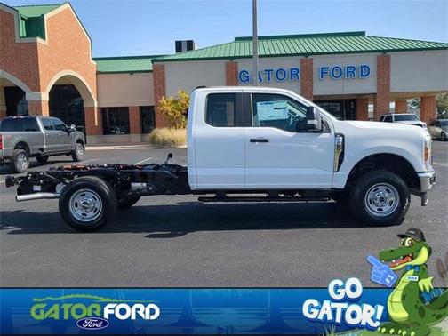 2025 Ford F-250 XL