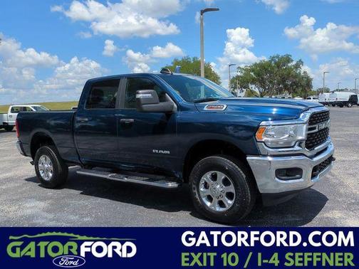 Patriot Blue Pearlcoat 2024 RAM 2500 Big Horn