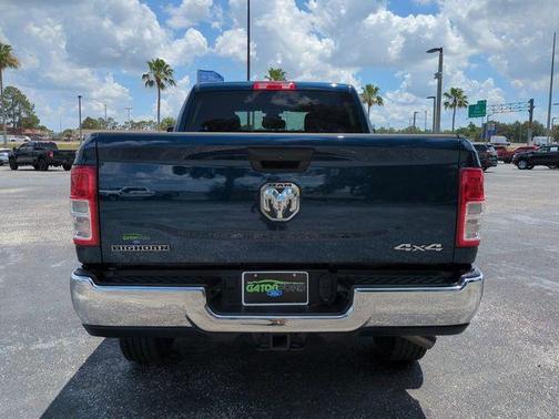 Patriot Blue Pearlcoat 2024 RAM 2500 Big Horn