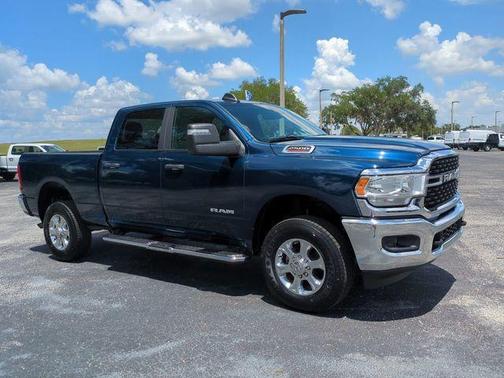 Patriot Blue Pearlcoat 2024 RAM 2500 Big Horn