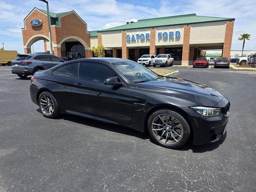 Black Sapphire Metallic 2018 BMW M4 Base