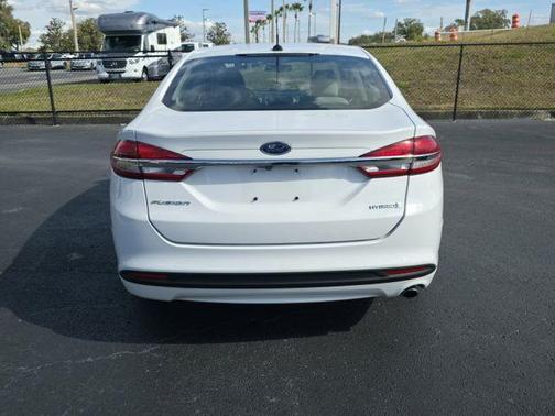 2018 Ford Fusion Hybrid S