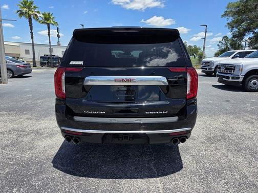Onyx Black 2023 GMC Yukon XL Denali
