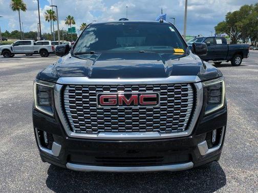 Onyx Black 2023 GMC Yukon XL Denali