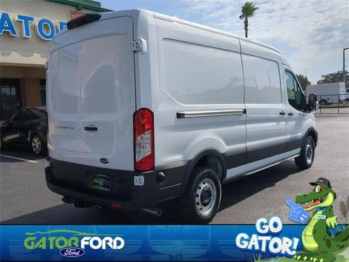 2025 Ford Transit-250 148 WB Medium Roof Cargo