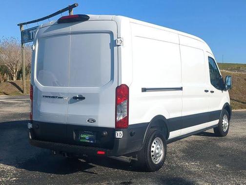 2026 Ford Transit-250 148 WB Medium Roof Cargo