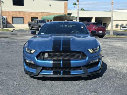 2019 Ford Shelby GT350 Base