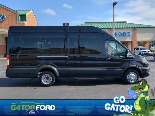 2025 Ford Transit-350 XLT