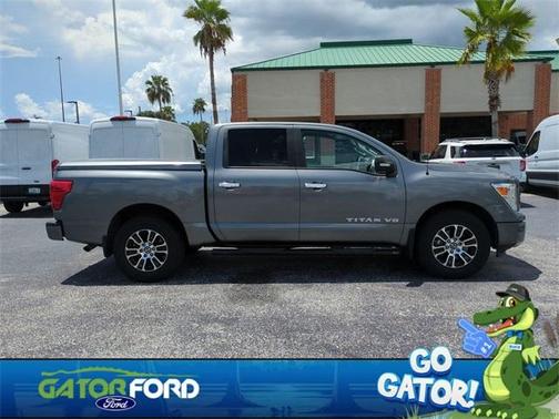 2020 Nissan Titan SV