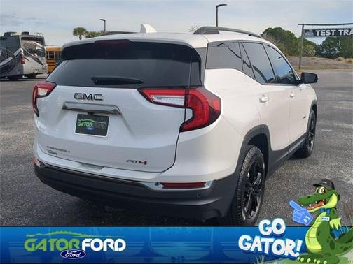 2022 GMC Terrain AT4