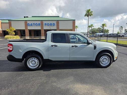 Cactus Green / Gray 2024 Ford Maverick XL