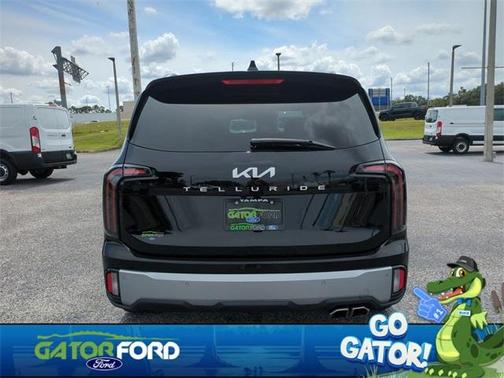 2023 Kia Telluride SX