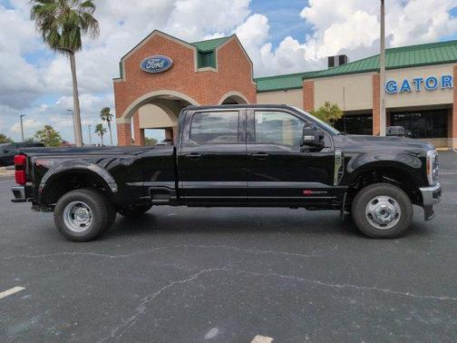 Black Metallic 2027 Ford F-350 Lariat Super Duty