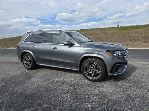 2024 Mercedes-Benz GLS 450 4MATIC