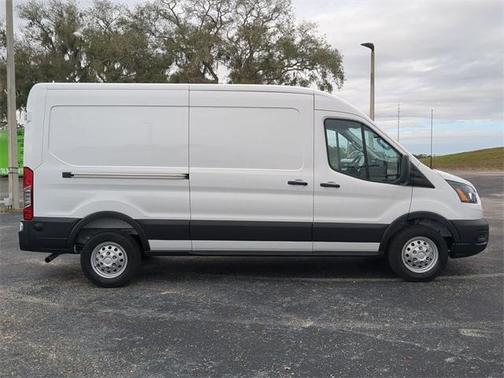 2026 Ford Transit-250 148 WB Medium Roof Cargo
