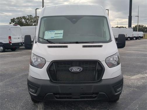 2026 Ford Transit-250 148 WB Medium Roof Cargo