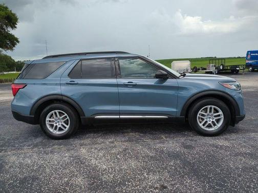 Vapor Blue 2025 Ford Explorer Active