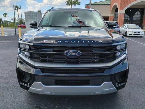 Black 2026 Ford Expedition Platinum