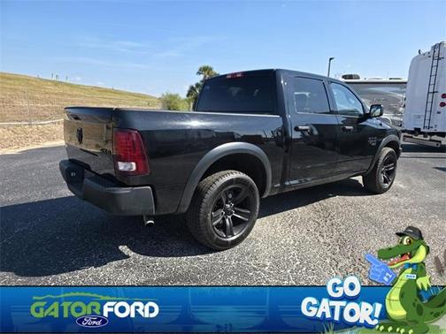 2024 RAM 1500 Classic SLT