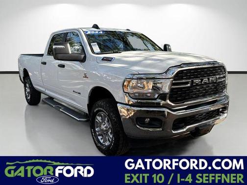 Bright White Clearcoat 2024 RAM 3500 Big Horn