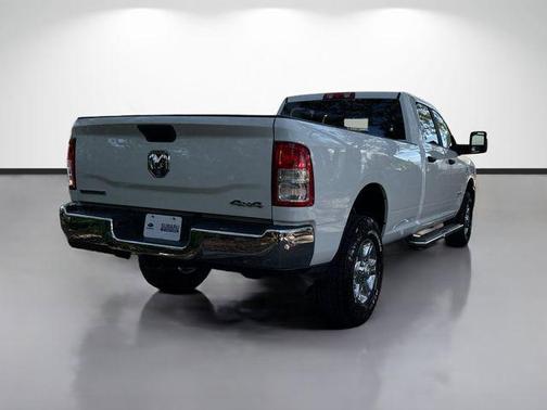 Bright White Clearcoat 2024 RAM 3500 Big Horn