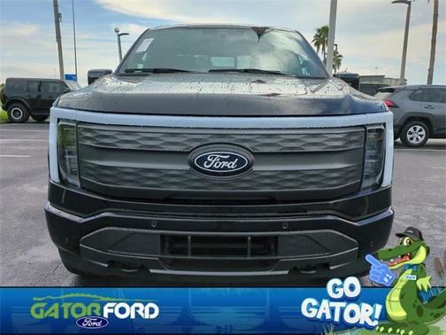2024 Ford F-150 Lightning LARIAT