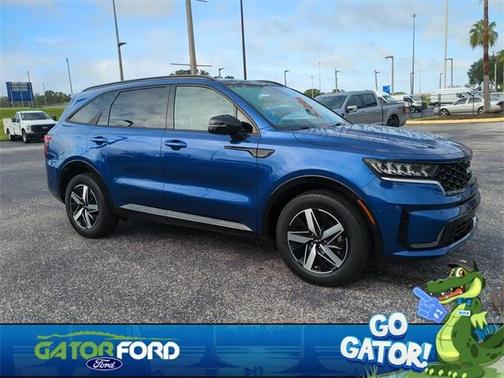 2023 Kia Sorento S