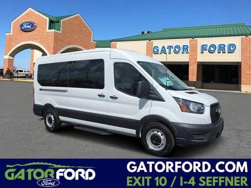 Oxford White 2026 Ford Transit-350