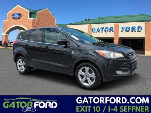 Tuxedo Black Metallic 2014 Ford Escape SE