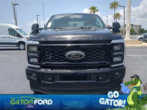 2025 Ford F-350 XLT