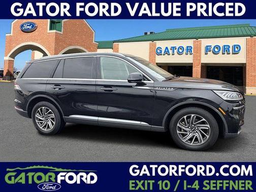 Black Metallic 2022 Lincoln Aviator Livery