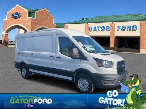 2025 Ford Transit-250 148 WB Medium Roof Cargo