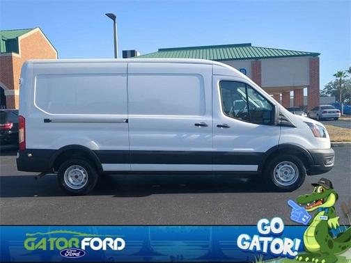 2025 Ford Transit-250 148 WB Medium Roof Cargo