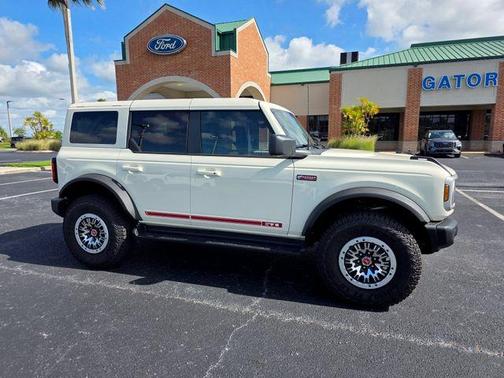 Wimbledon White 2026 Ford Bronco Outer Banks
