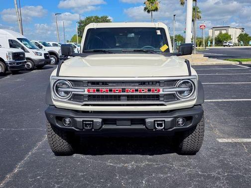 Wimbledon White 2026 Ford Bronco Outer Banks