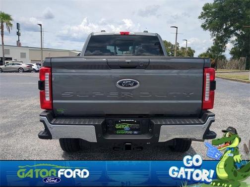 2025 Ford F-350 Lariat Super Duty