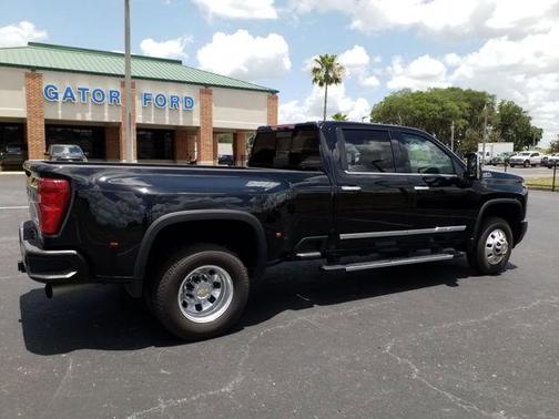 Black 2025 Chevrolet Silverado 3500 High Country