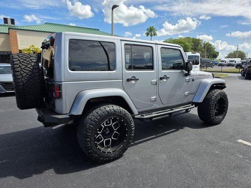 Billet Silver Metallic Clearcoat 2017 Jeep Wrangler Unlimited Rubicon