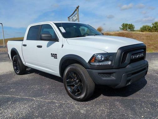 2024 RAM 1500 Classic SLT